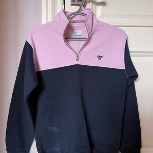 ARITIZIA TNA navy and pink quarter zip